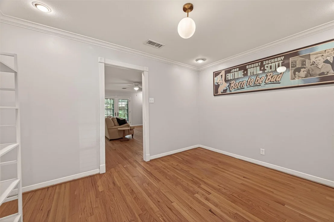 Photo of 10807 Oasis Drive