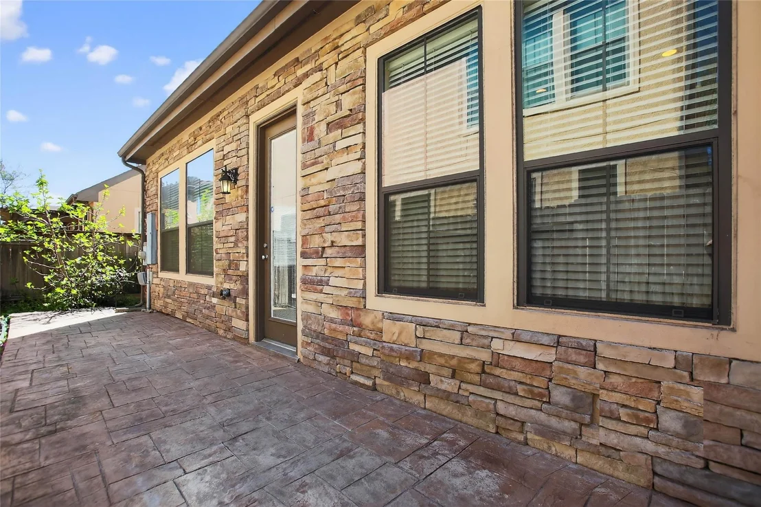 Photo of 11638 Royal Oaks View