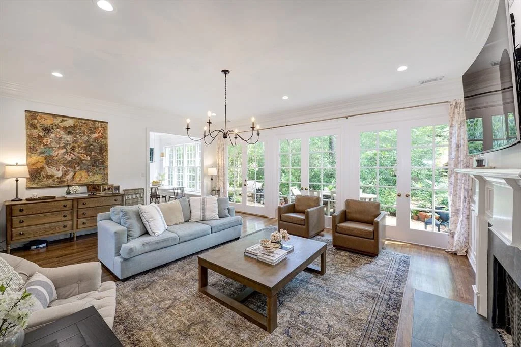 Photo of 30 Hudson Circle