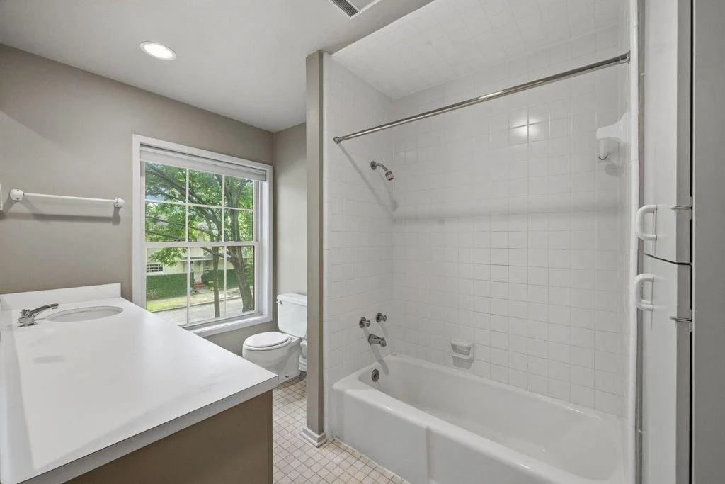 Photo of 2219 Dickey Place