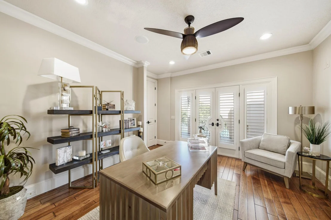 Photo of 1007 Wavecrest Court