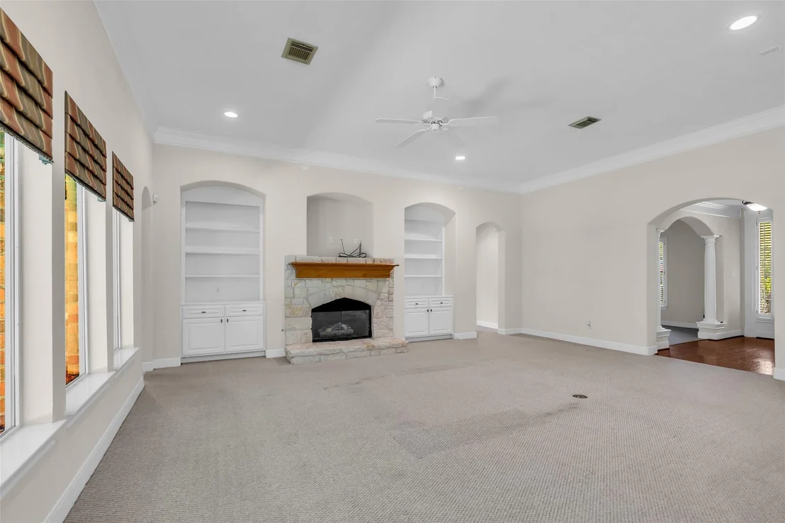 Photo of 13275 Brookfield Lane