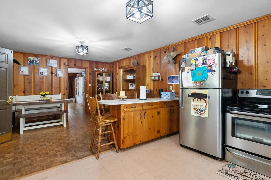 Photo of 106 N Ayish Street