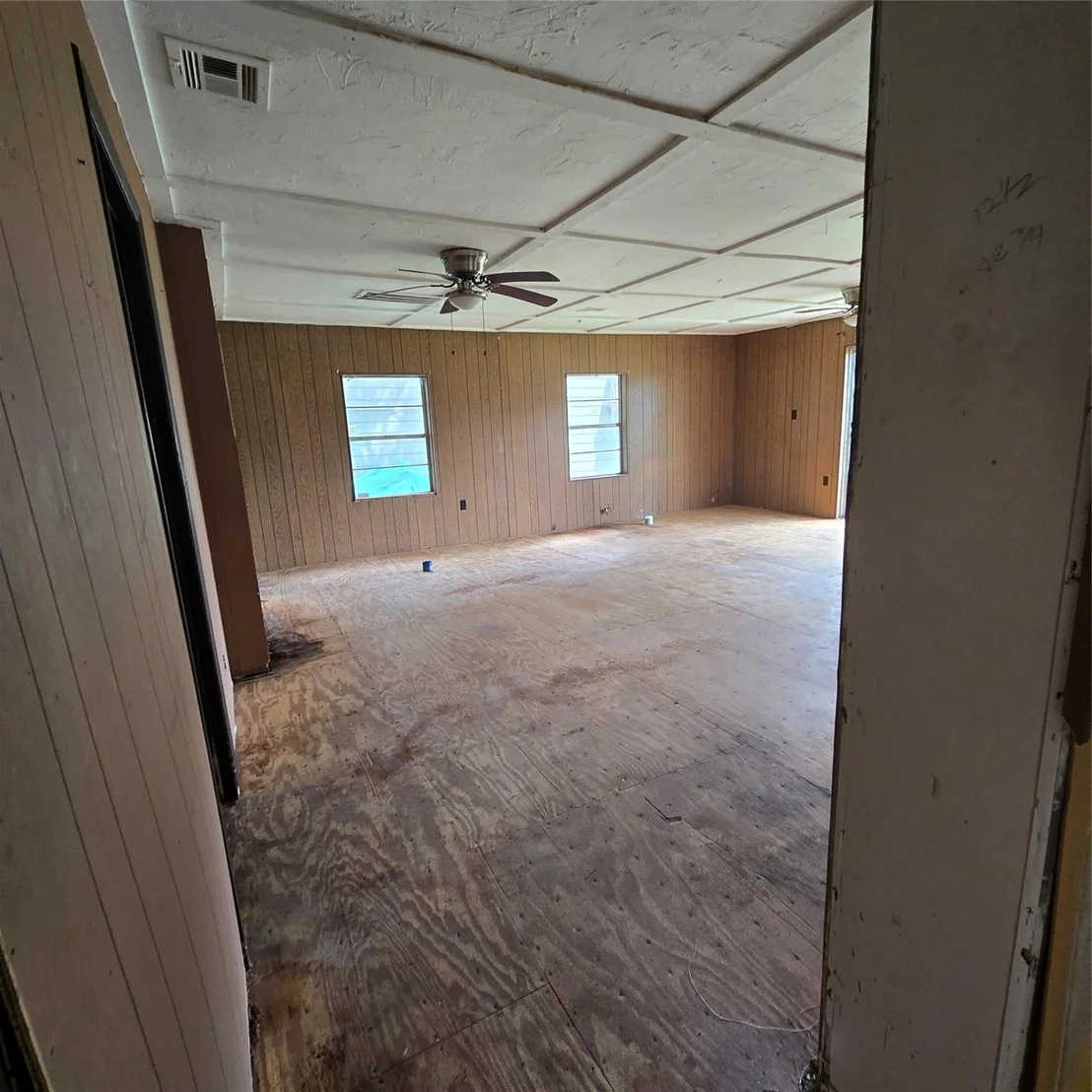 Photo of 1471 Private Road 652