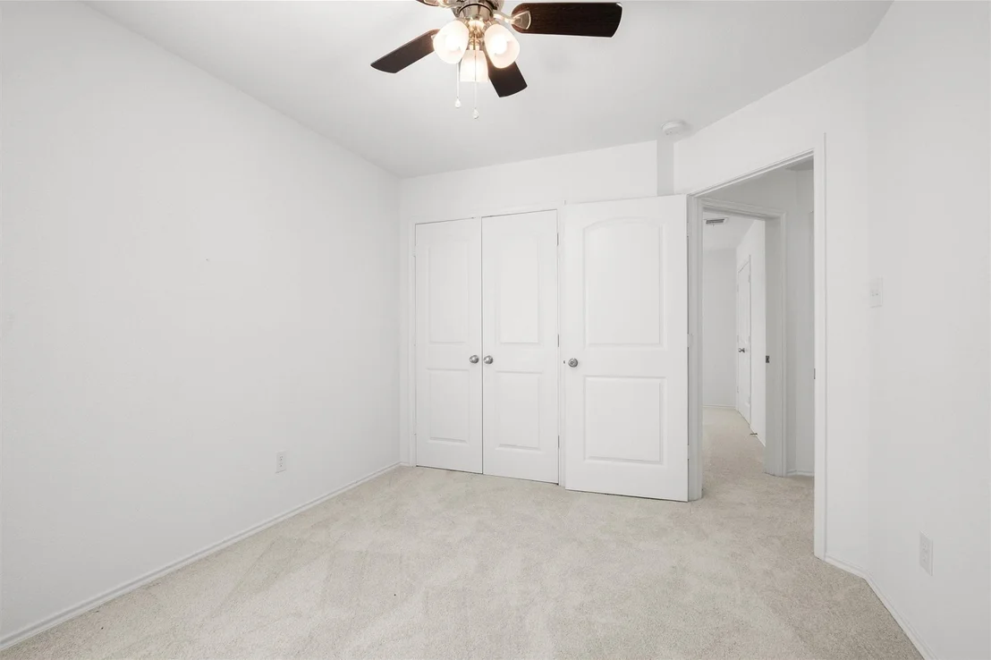 Photo of 706 Heritage Drive
