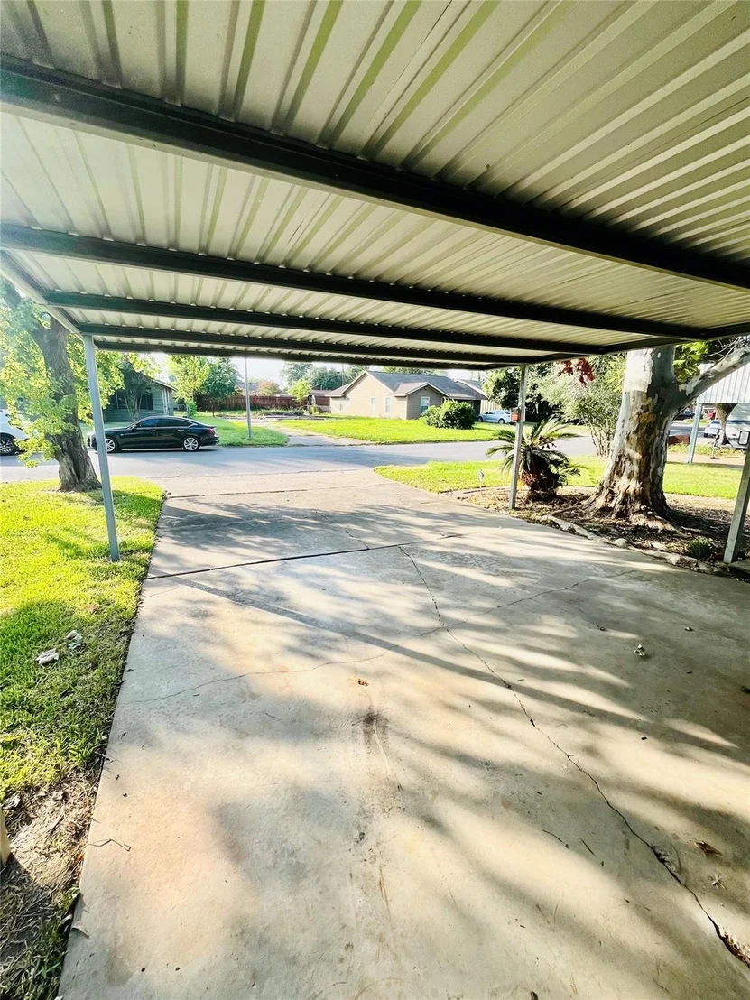 Photo of 12426 Ledger Lane