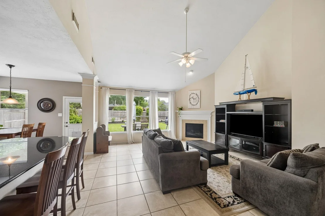 Photo of 2519 Firecrest Drive