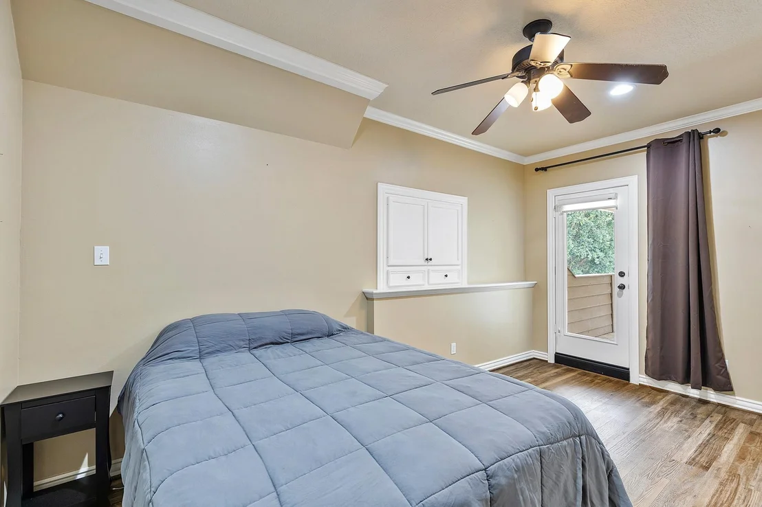 Photo of 74 W Thymewood Place