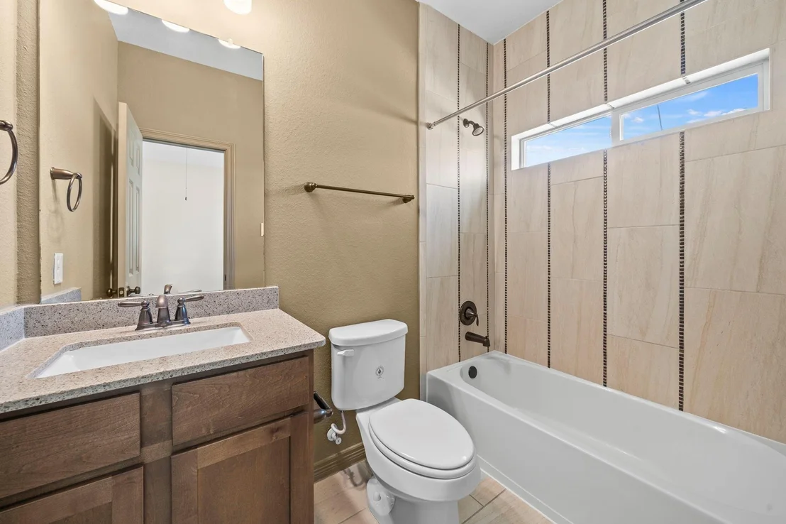 Photo of 1506 Grayson Oaks Place