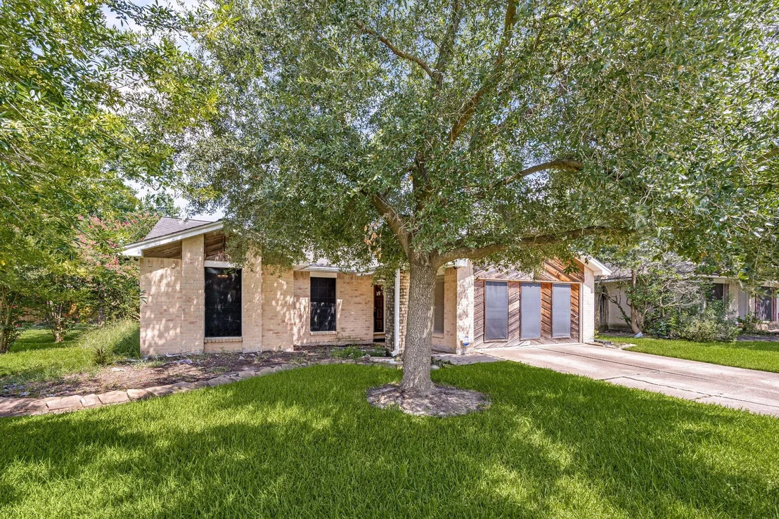 Photo of 1346 Castle Glen Drive
