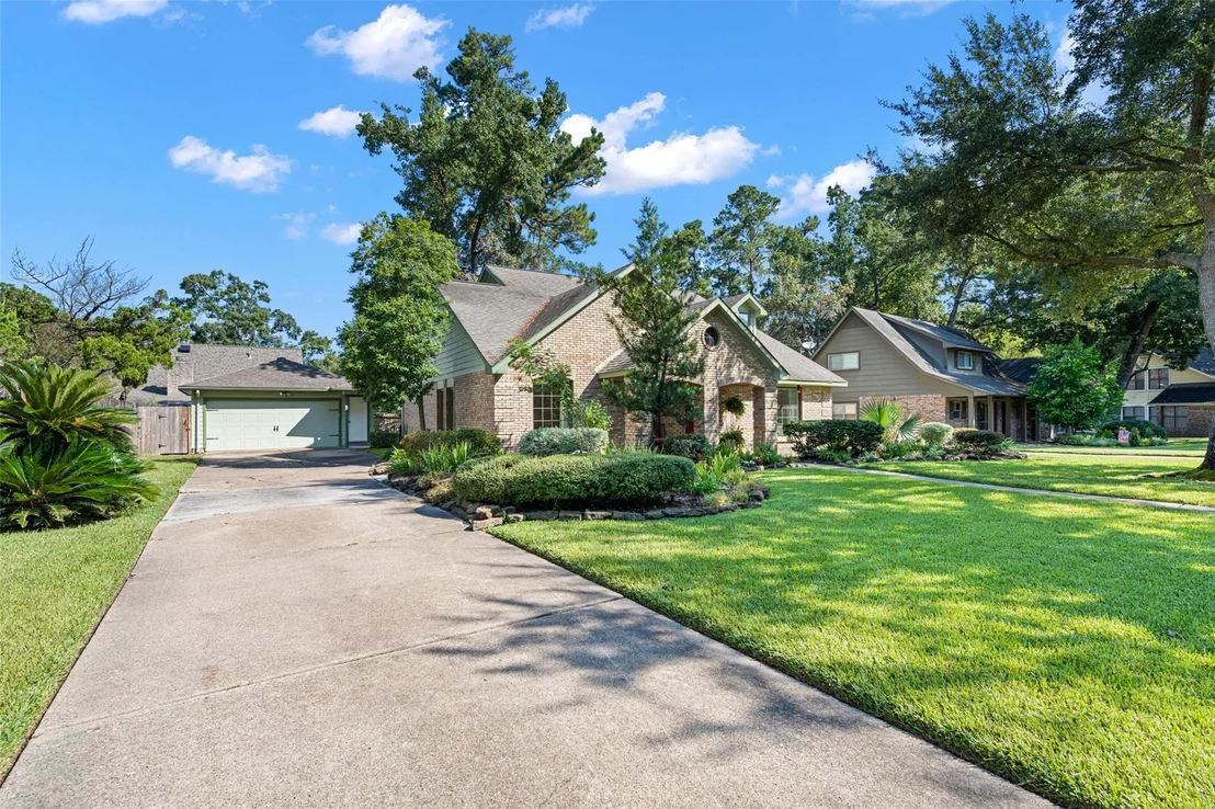 Photo of 3627 Clear Falls Drive