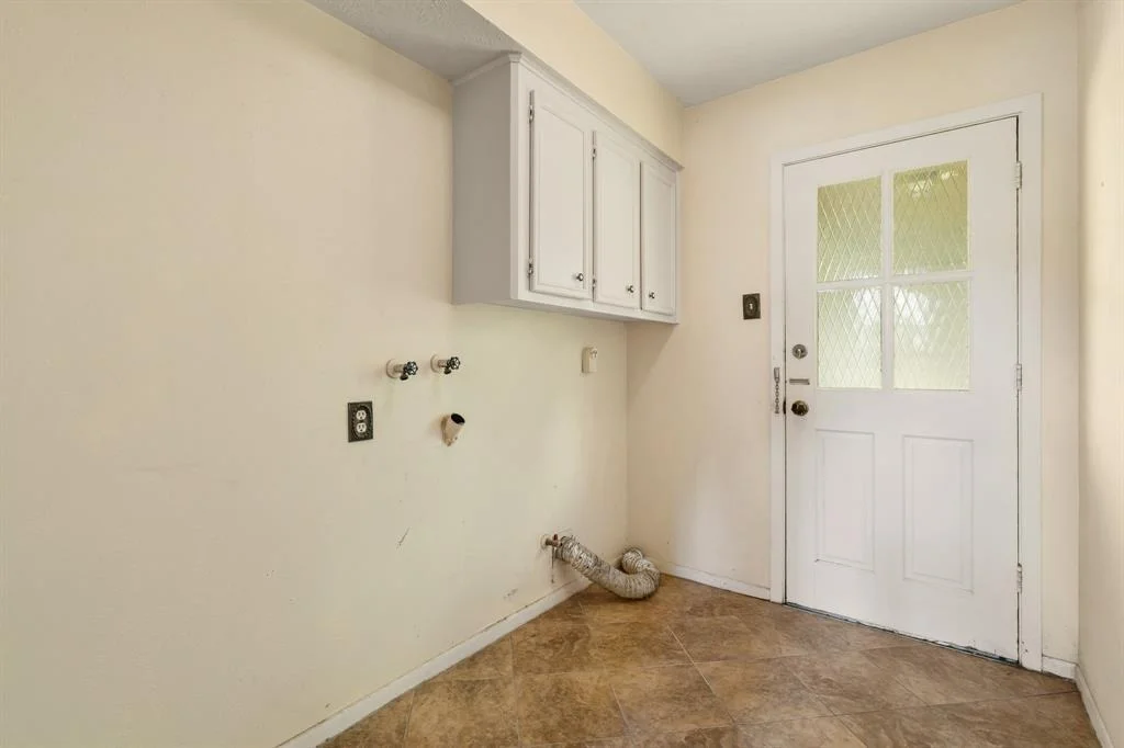 Photo of 28814 Enchanted Drive