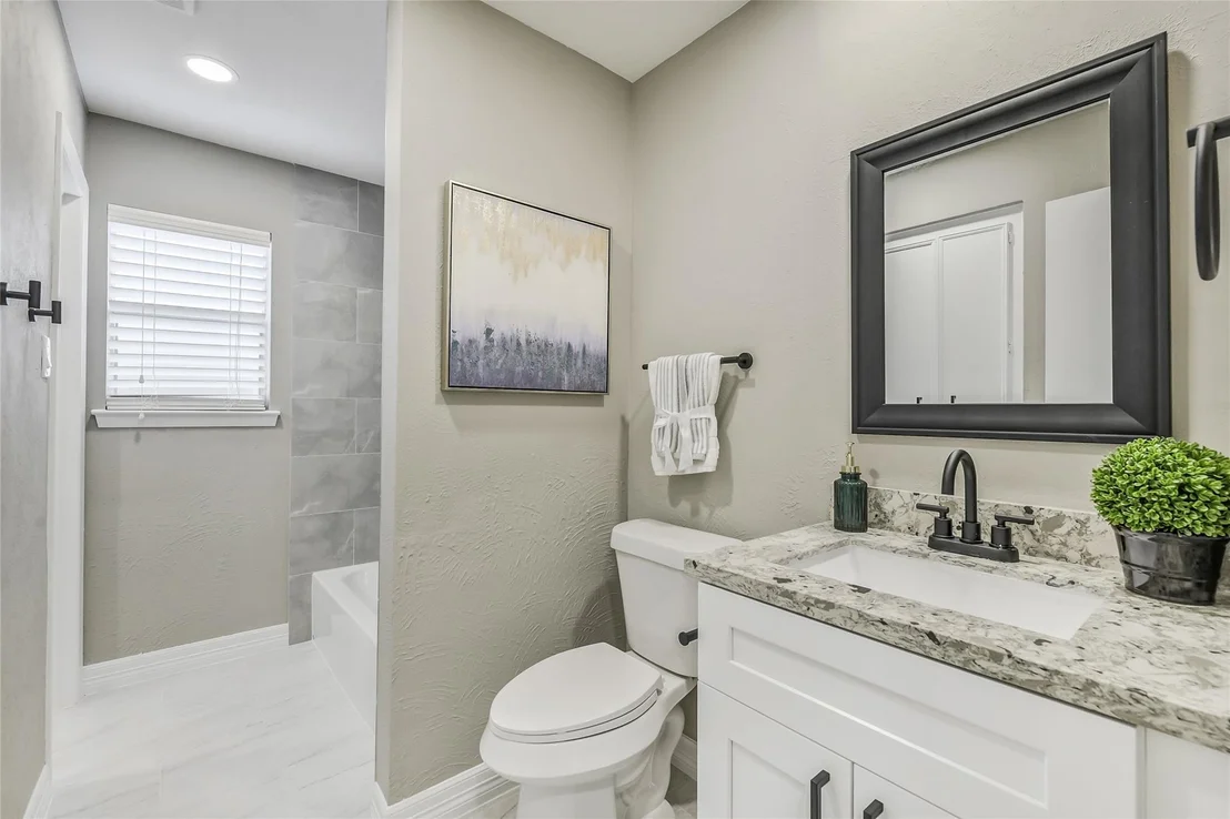 Photo of 8333 Lanham Lane