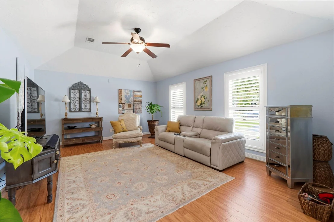Photo of 222 Laura Lane