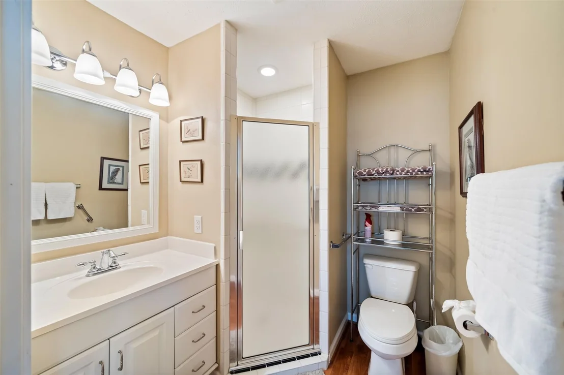 Photo of 715 Orleans Court