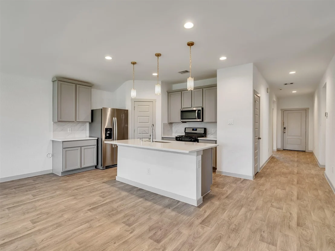 Photo of 818 Betsy Hill Drive
