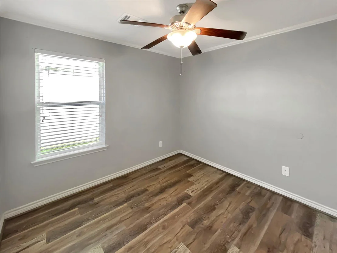 Photo of 10307 Solitude Way