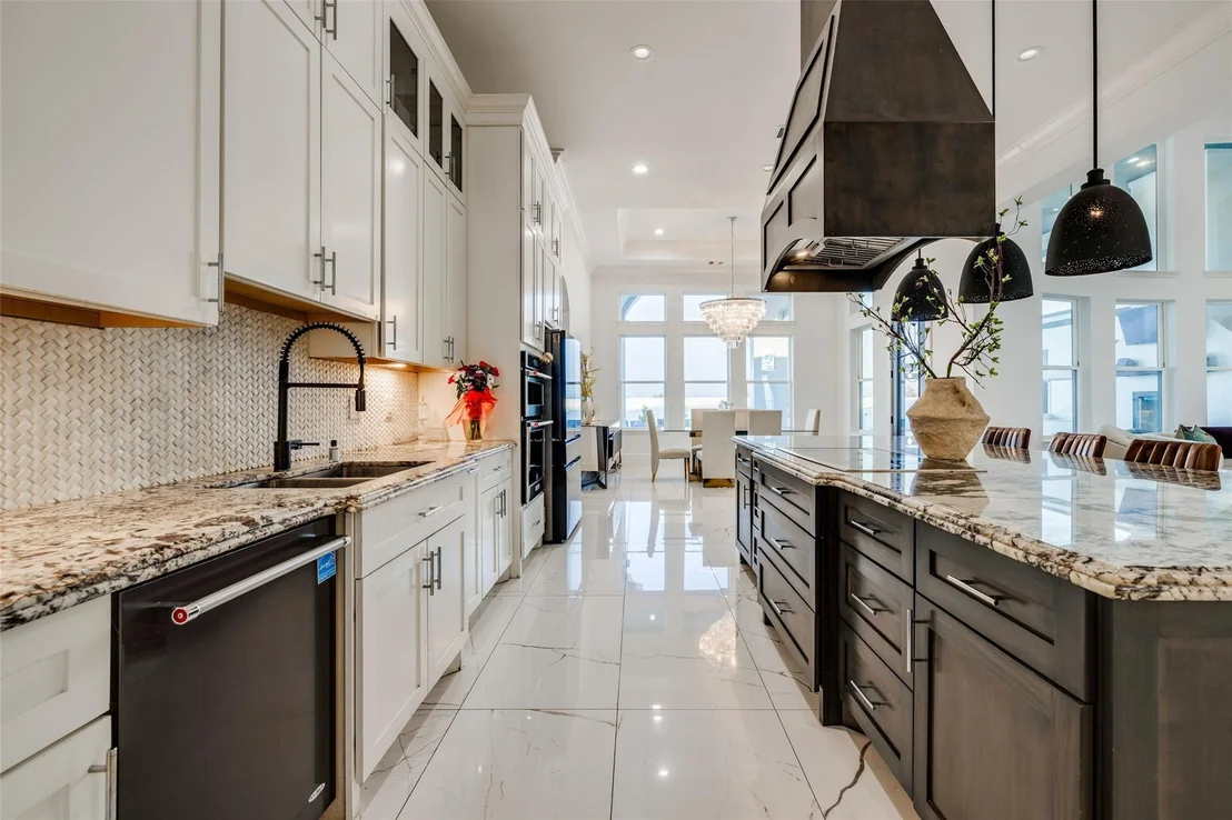 Photo of 4821 Walters Road