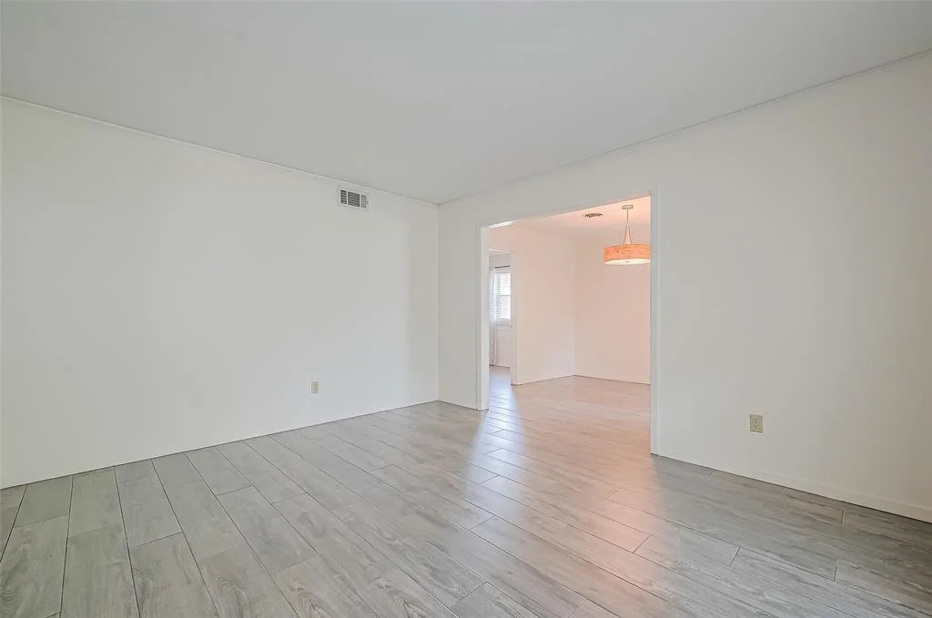 Photo of 6527 Walton Heath Drive