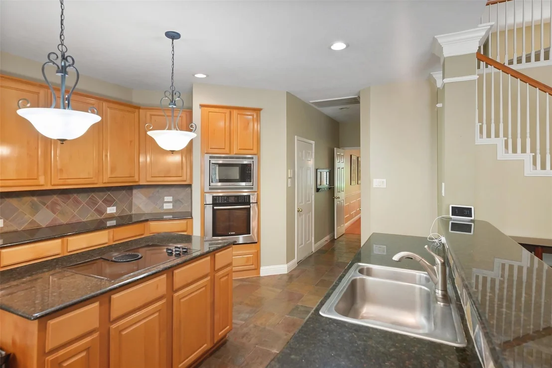 Photo of 49 N Greenvine Circle