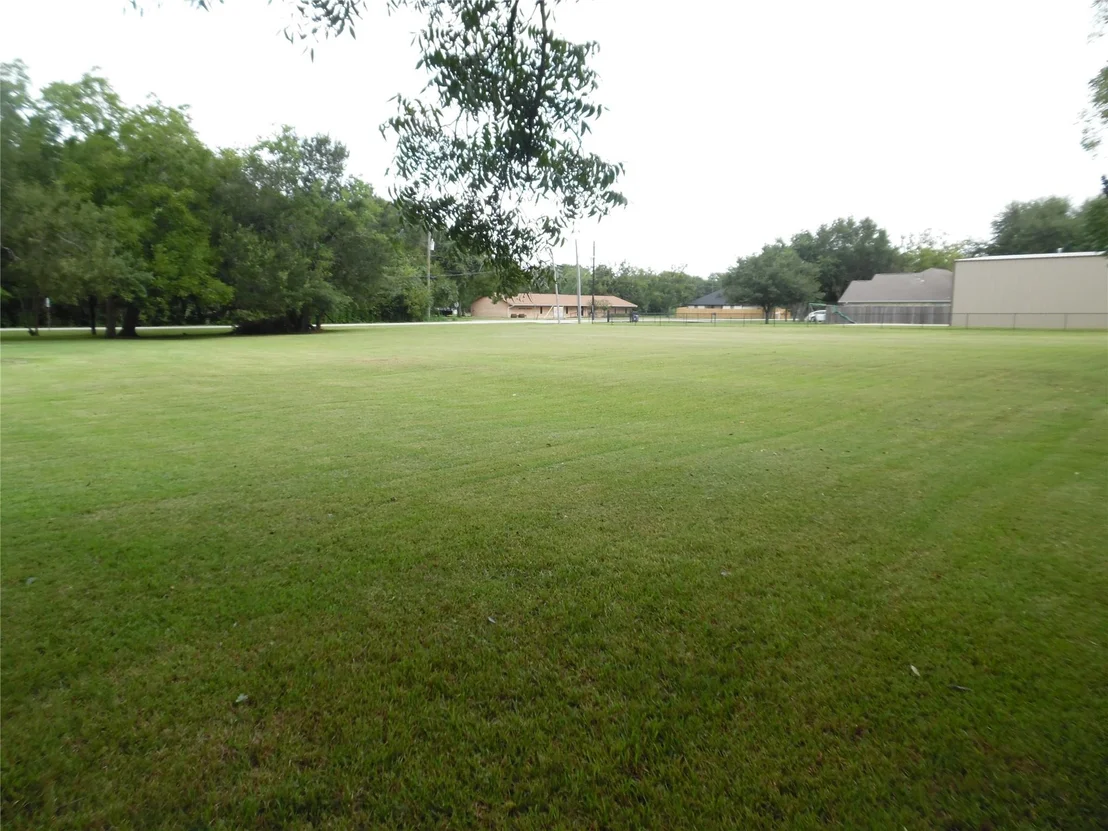 Photo of 14084 Highway 6