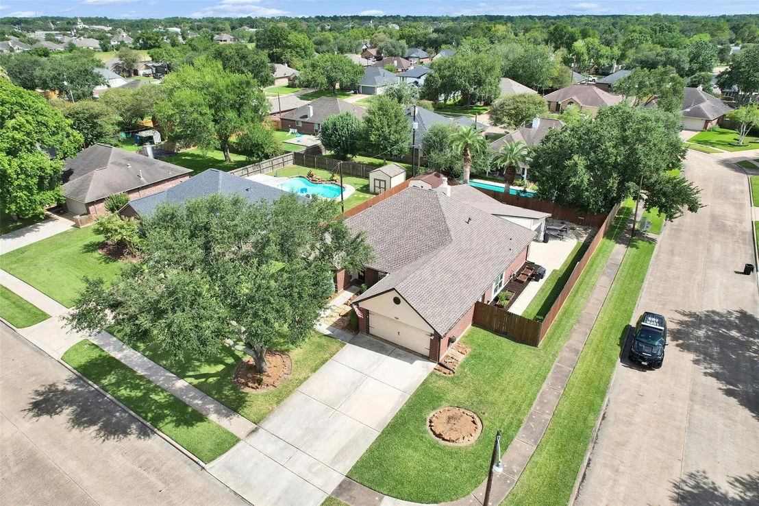 Photo of 512 Quail Circle
