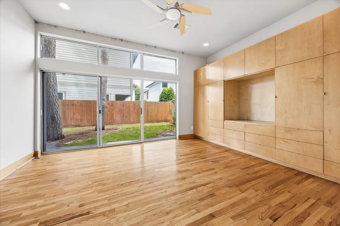 Photo of 4232 Law Street