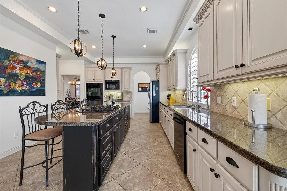 Photo of 15 Stonecliff Circle