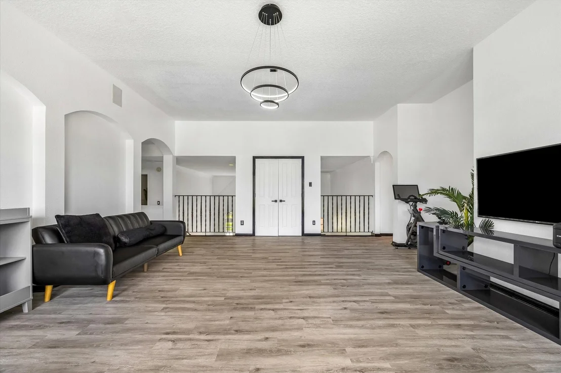 Photo of 39 Oakmere Place