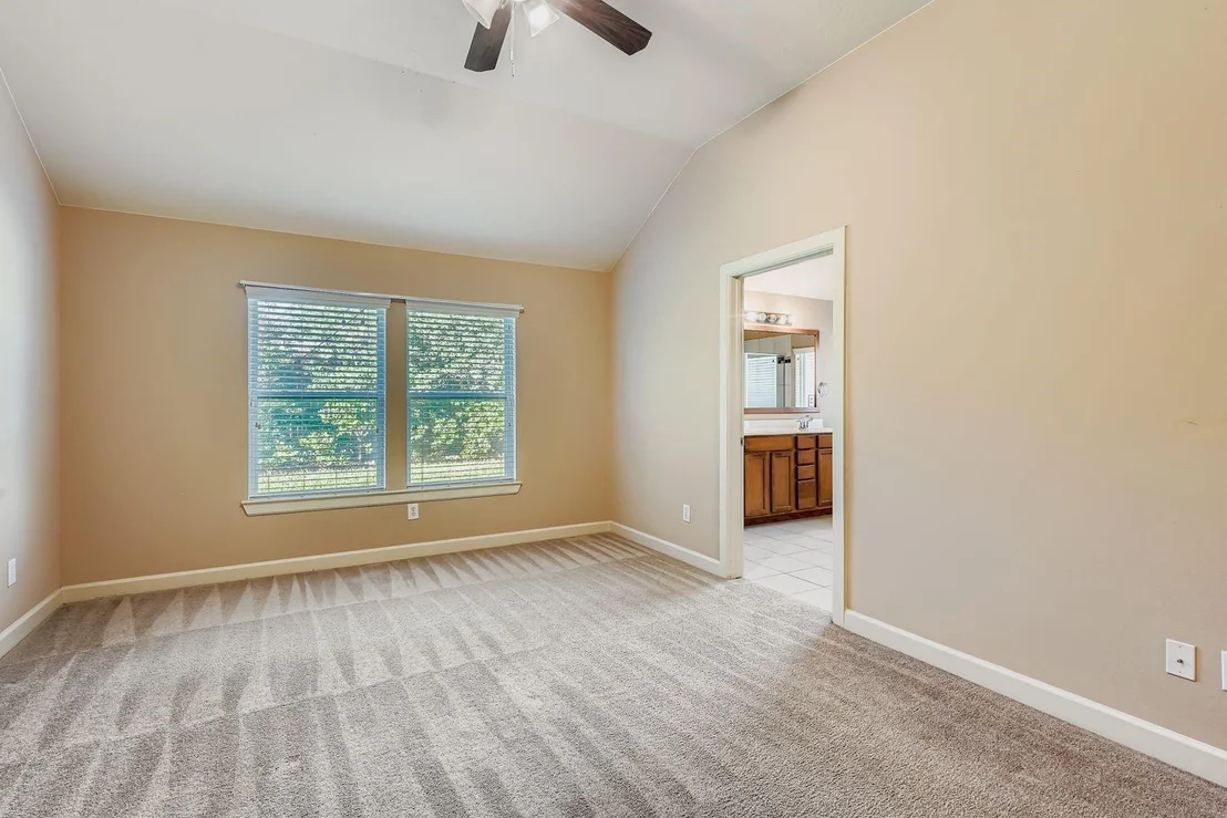 Photo of 4007 Pinecrest Hollow