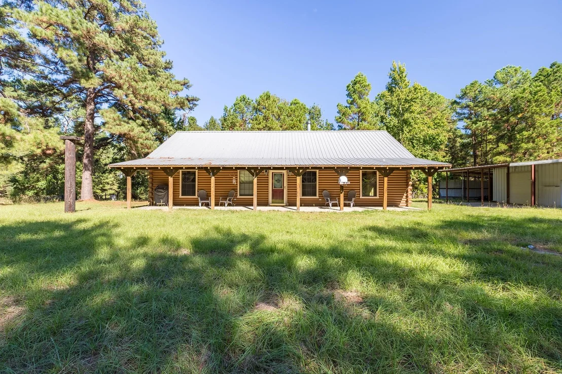 Photo of 1152 Loving Road