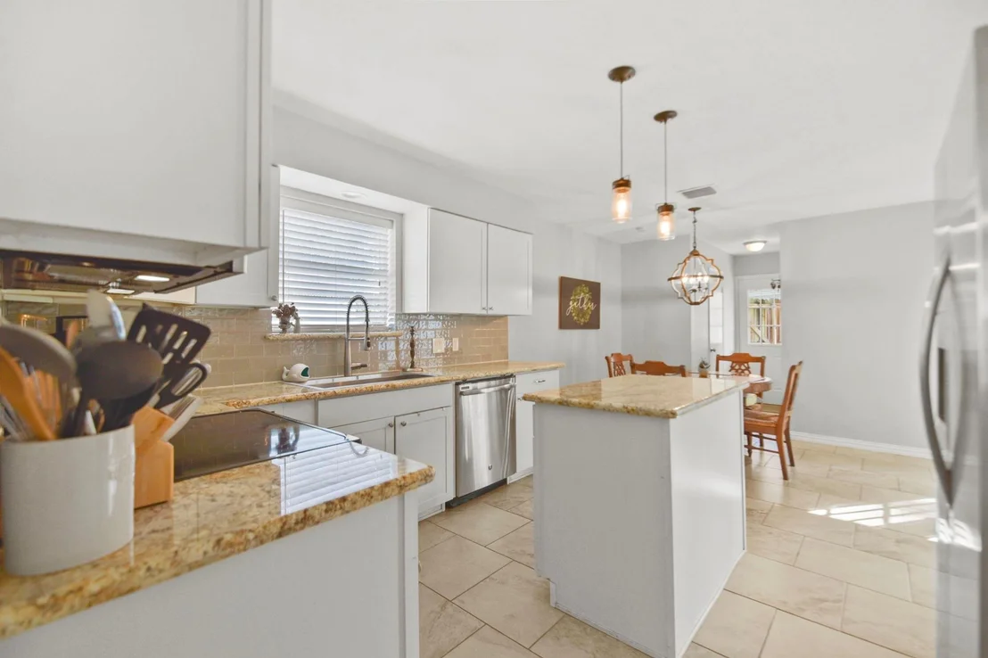 Photo of 1319 Crossfield Drive
