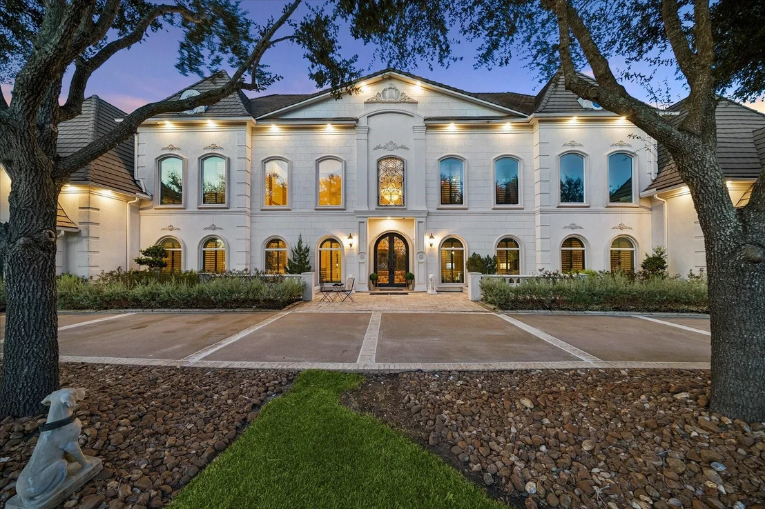 Photo of 18 Sovereign Circle