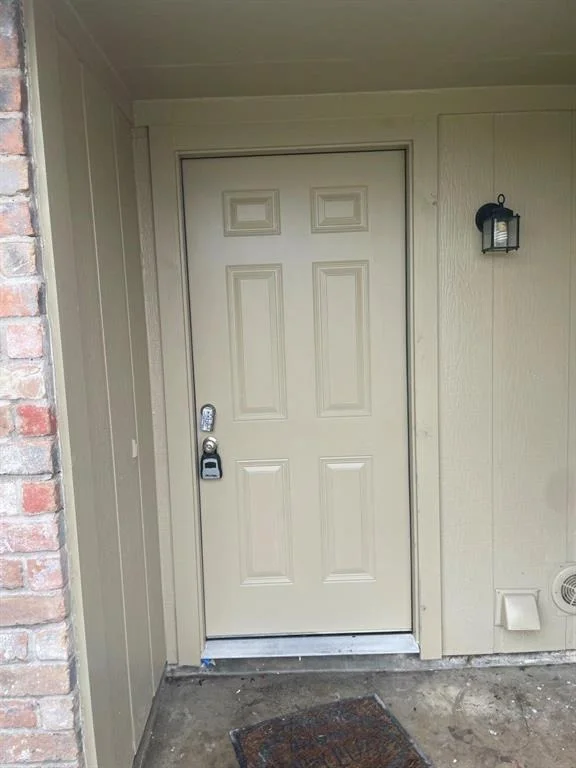 Photo of 4914 Fairgreen Lane