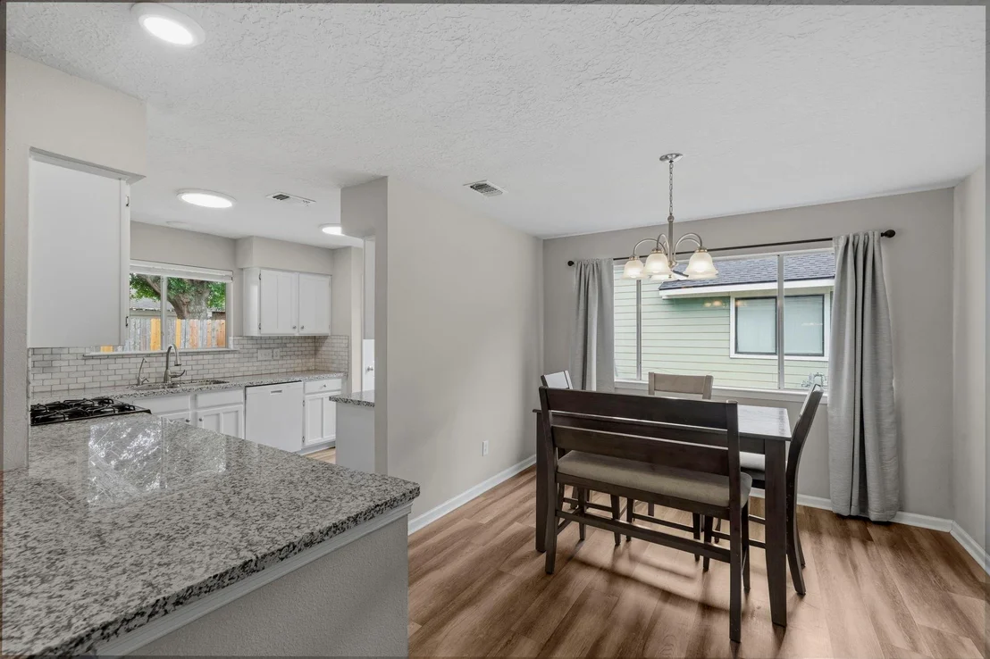 Photo of 7235 Sonnet Glen Lane