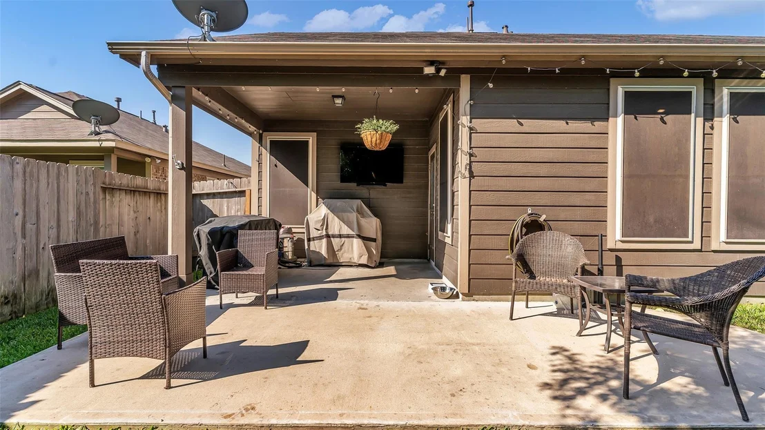 Photo of 2325 Garden Square Path