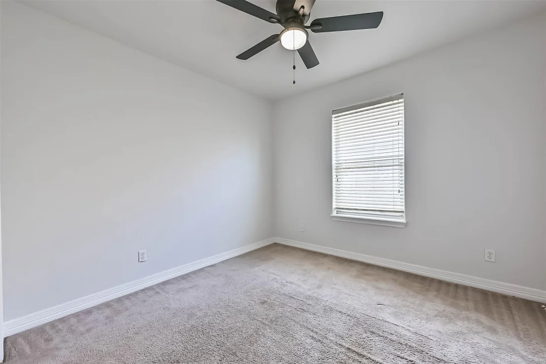 Photo of 911 Ruth Circle
