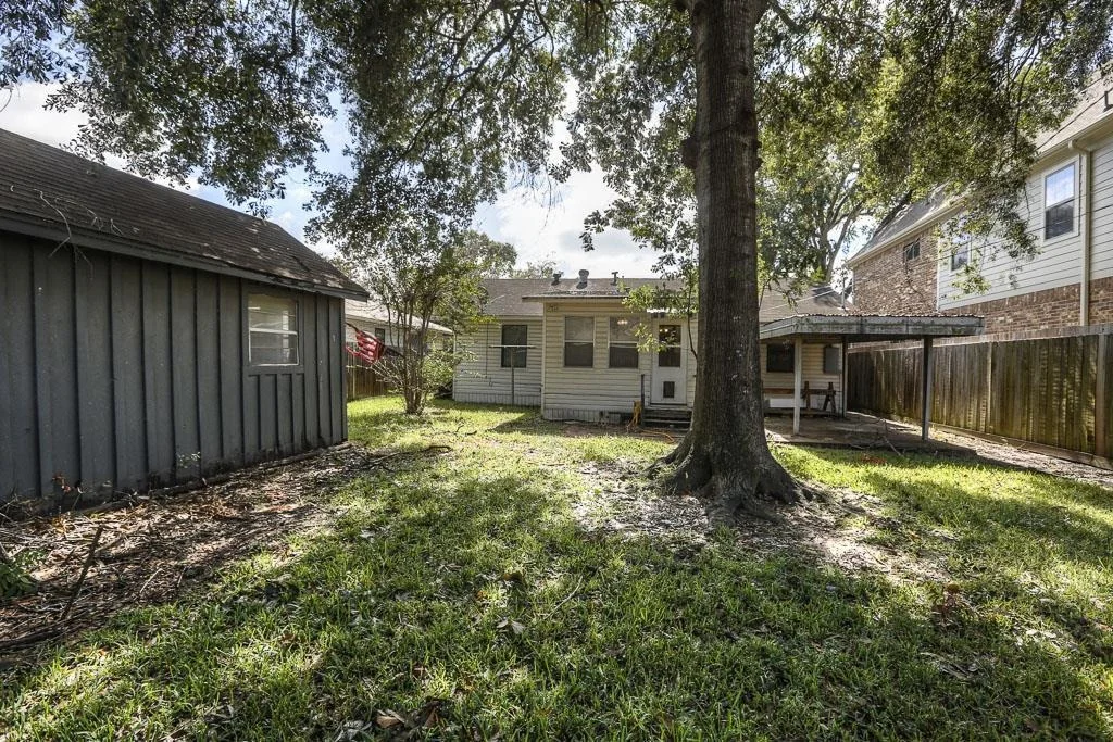 Photo of 1630 Du Barry Lane