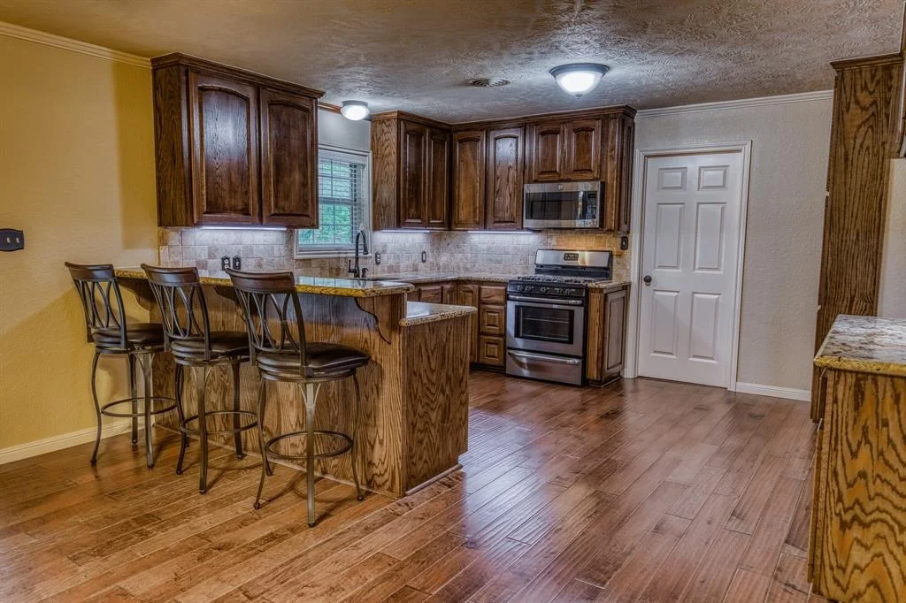 Photo of 1302 Woodson Lane