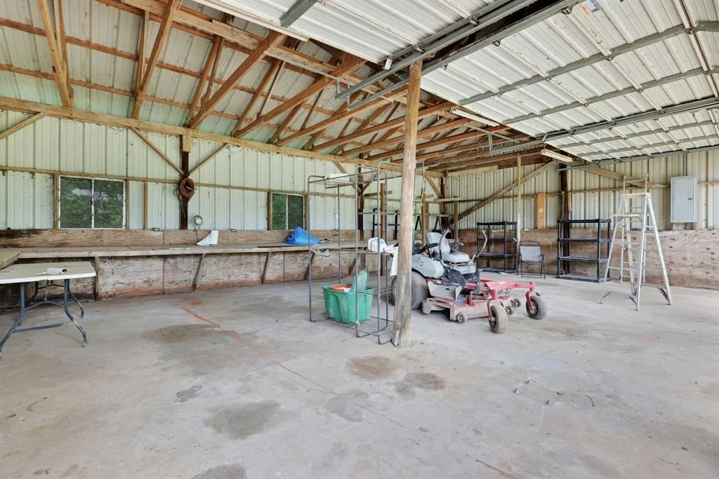 Photo of 1000 W Dalton Road