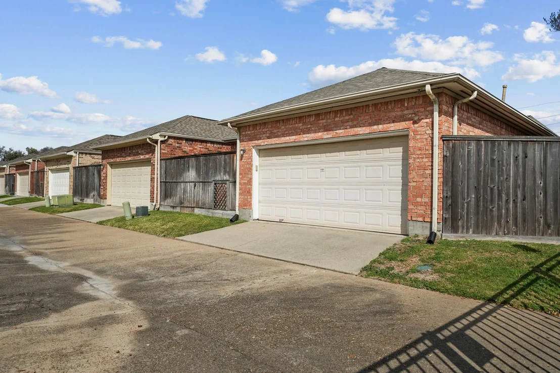 Photo of 9901 Kemp Forest Drive