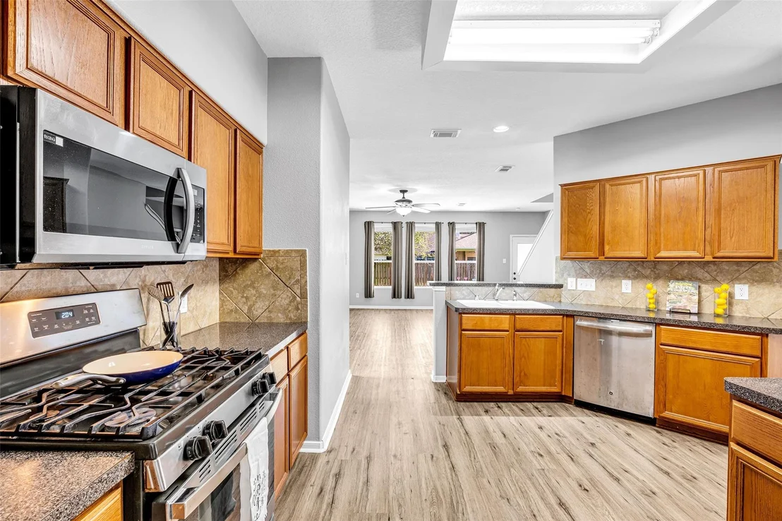 Photo of 5026 Forest Hurst Drive
