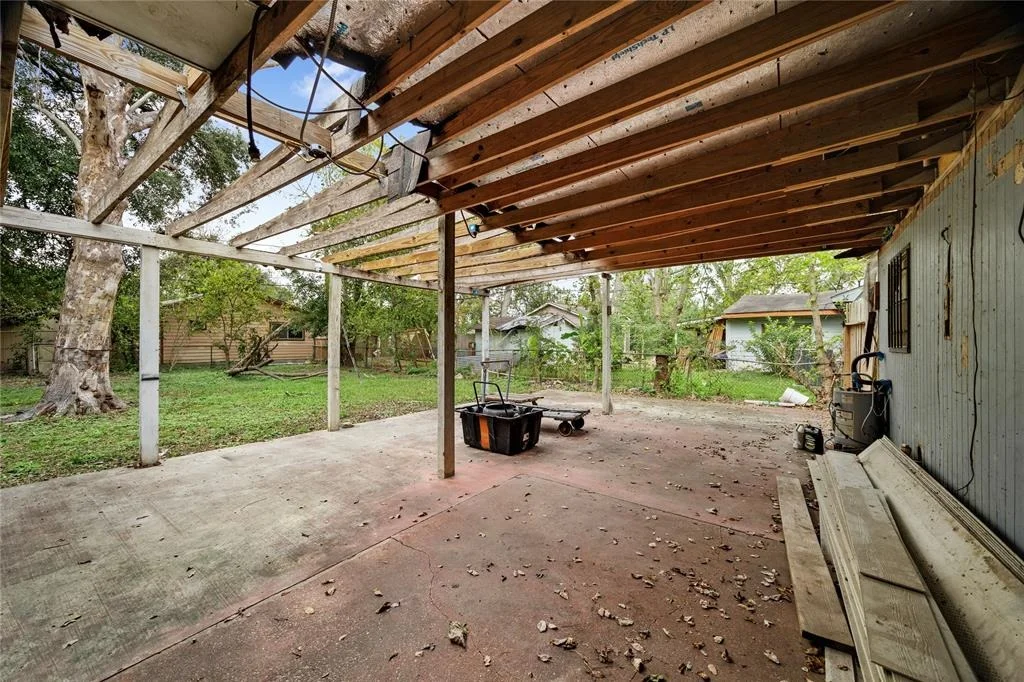 Photo of 15714 Bow Lane