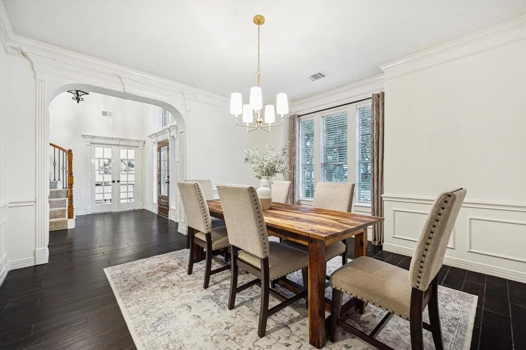 Photo of 1703 Windsor Park Drive