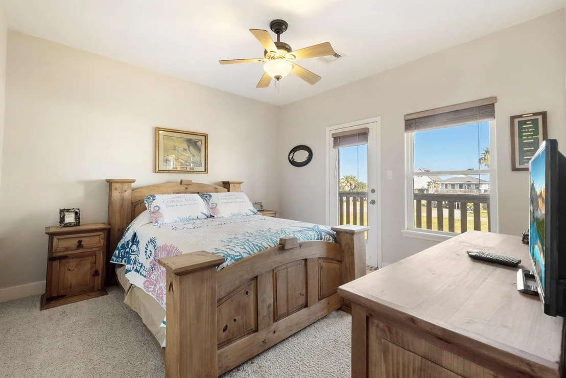 Photo of 210 Fathom Drive