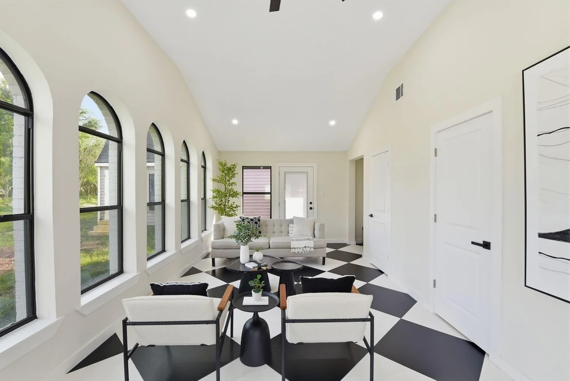 Photo of 1011 Sycamore Road