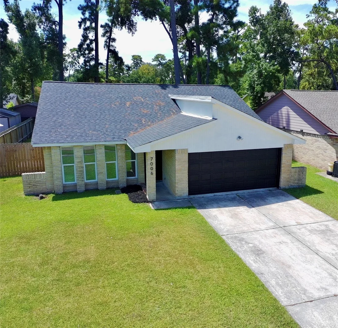 Photo of 7006 Foxfield Lane