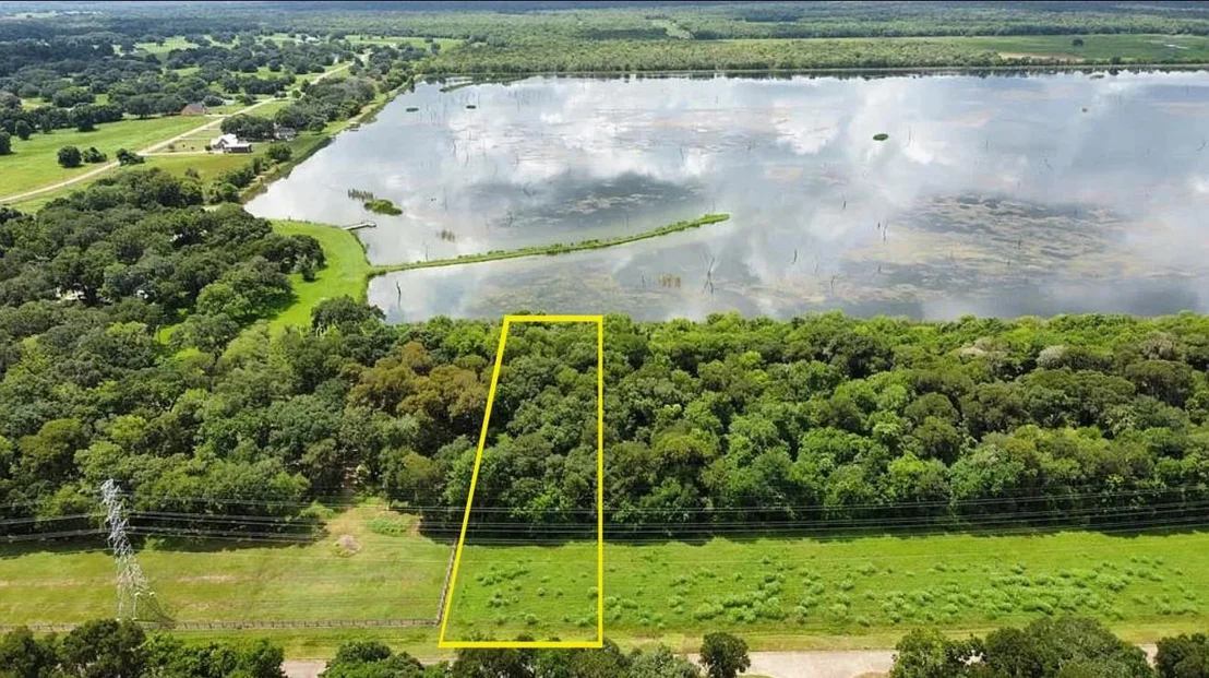 Photo of 201 Middle Bayou Trail