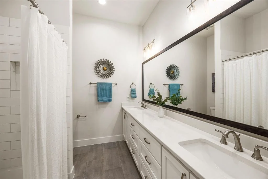 Photo of 3207 Whispering Pecans Drive