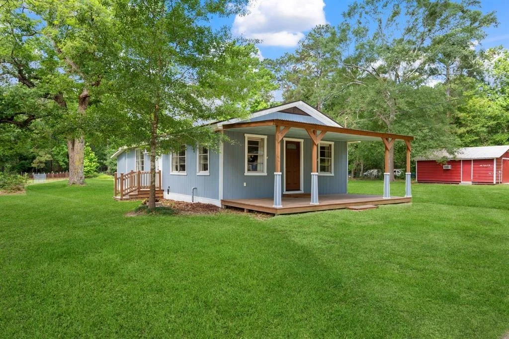 Photo of 15534 Dewberry Lane